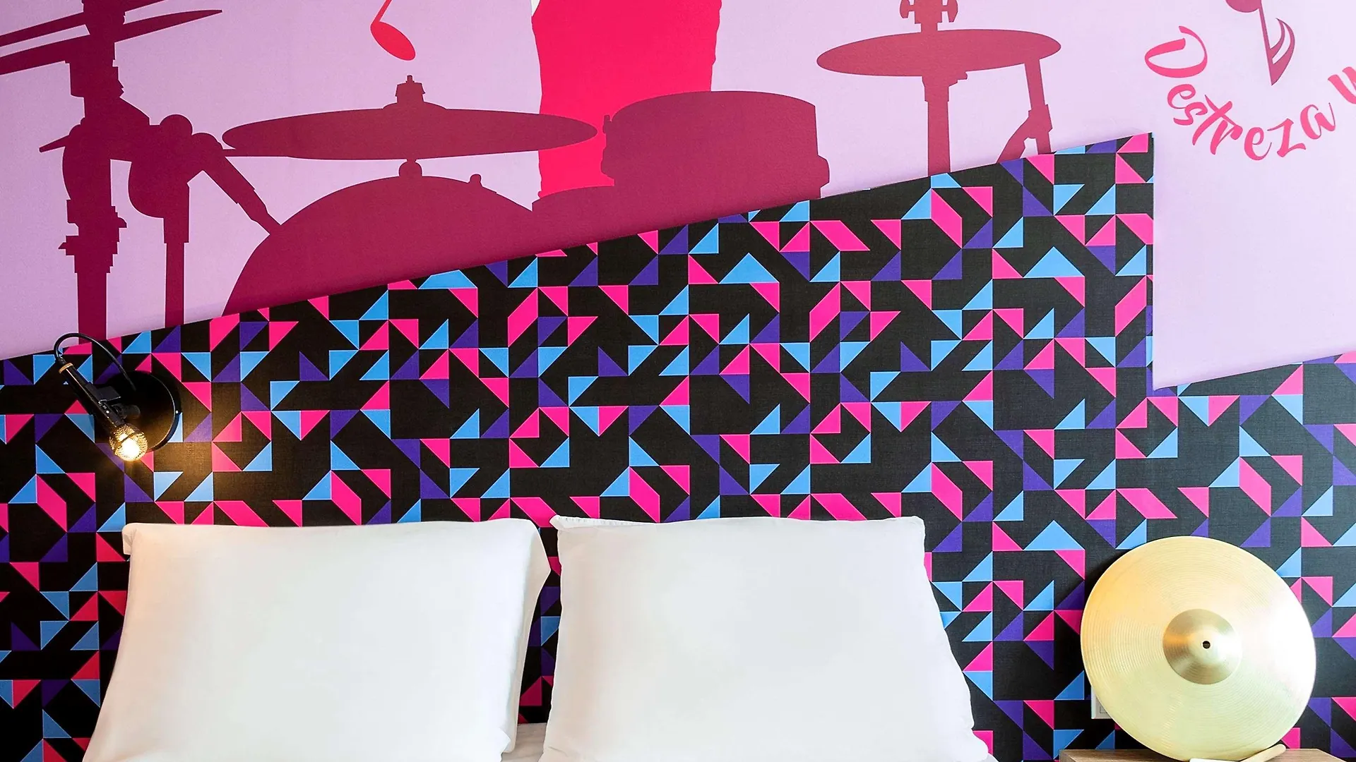 Ibis Styles Merida Galerias Hotel