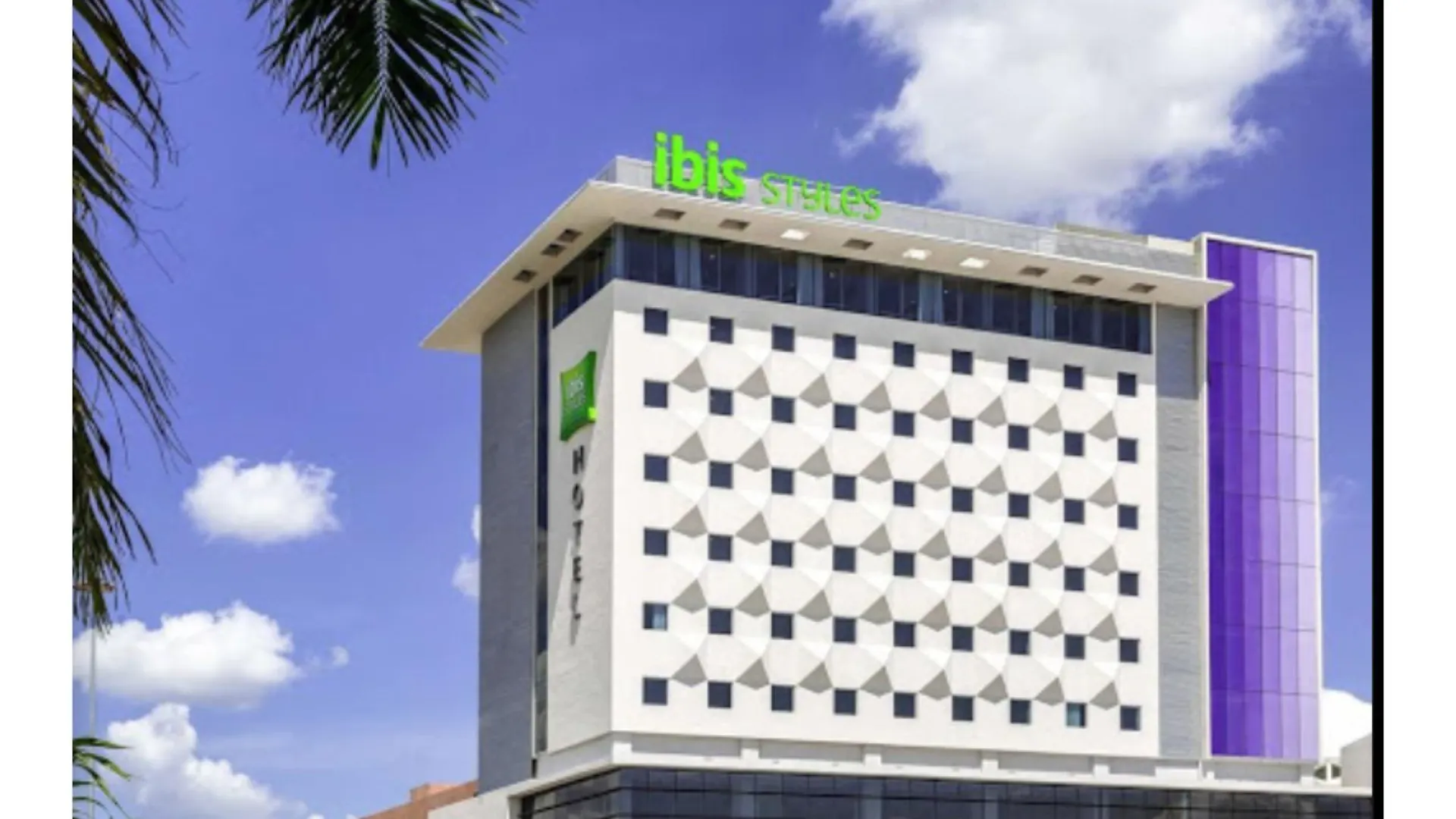 Ibis Styles Merida Galerias
