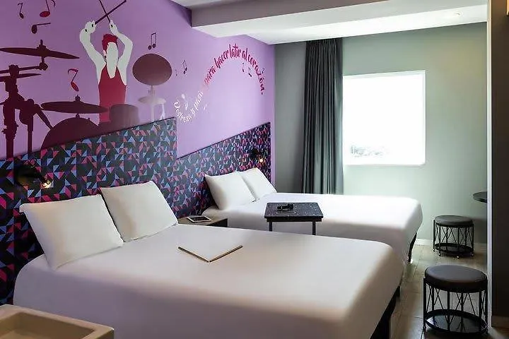호텔 Ibis Styles Merida Galerias